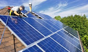 Service d'installation de photovoltaïque et tuiles photovoltaïques à Oudon